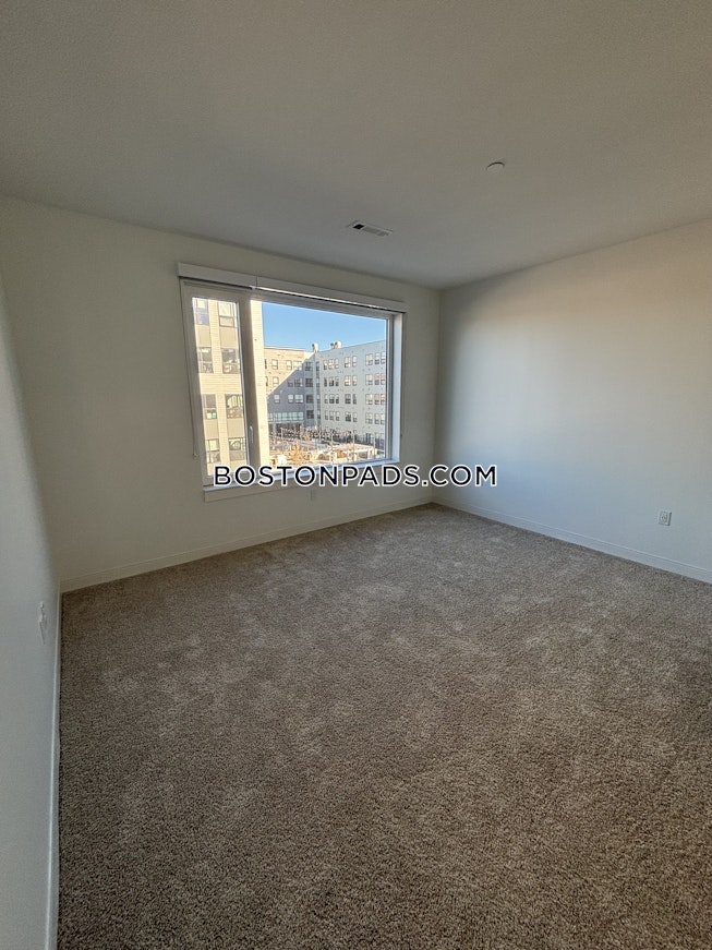 Everett - $3,595+ /mo