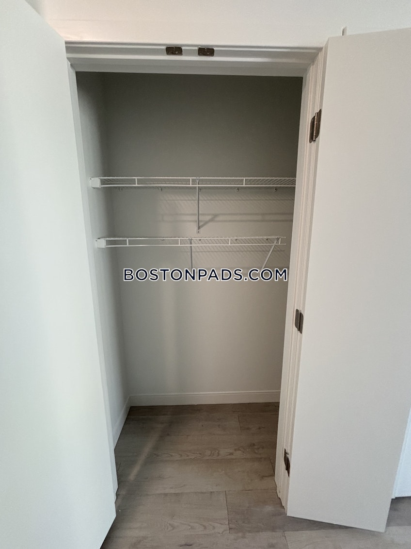 Everett - $2,875+ /month