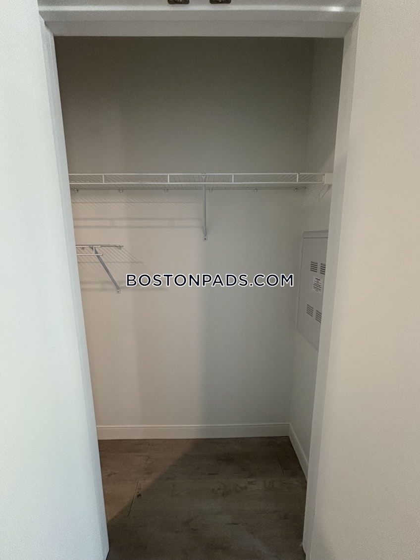 Everett - $2,875+ /month