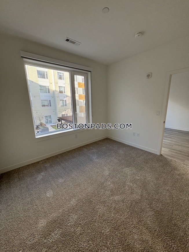 Everett - $2,700+ /mo