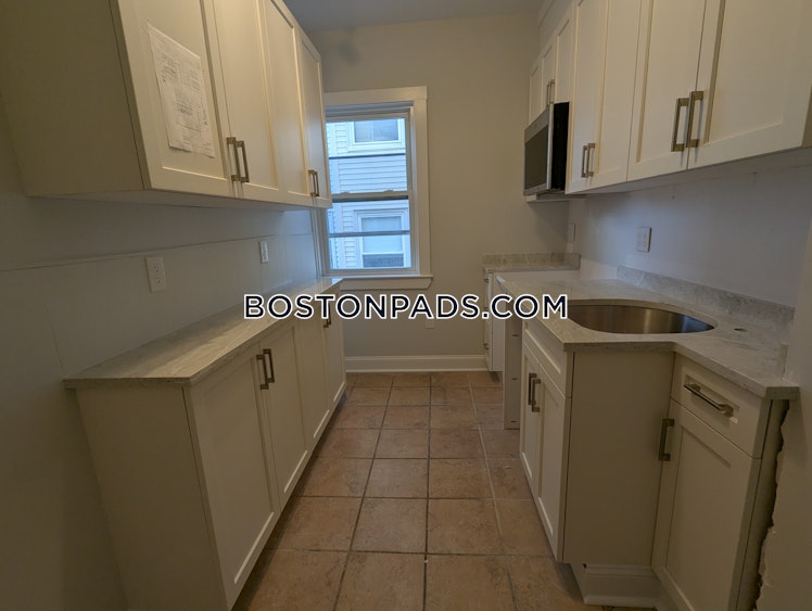 Raymond Ave., Somerville