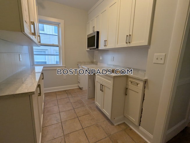 Somerville - $2,900+ /mo