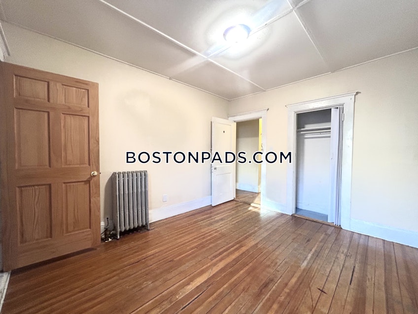 Boston - $4,200+ /month