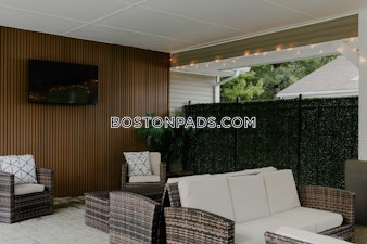 Conners Ave. Mansfield