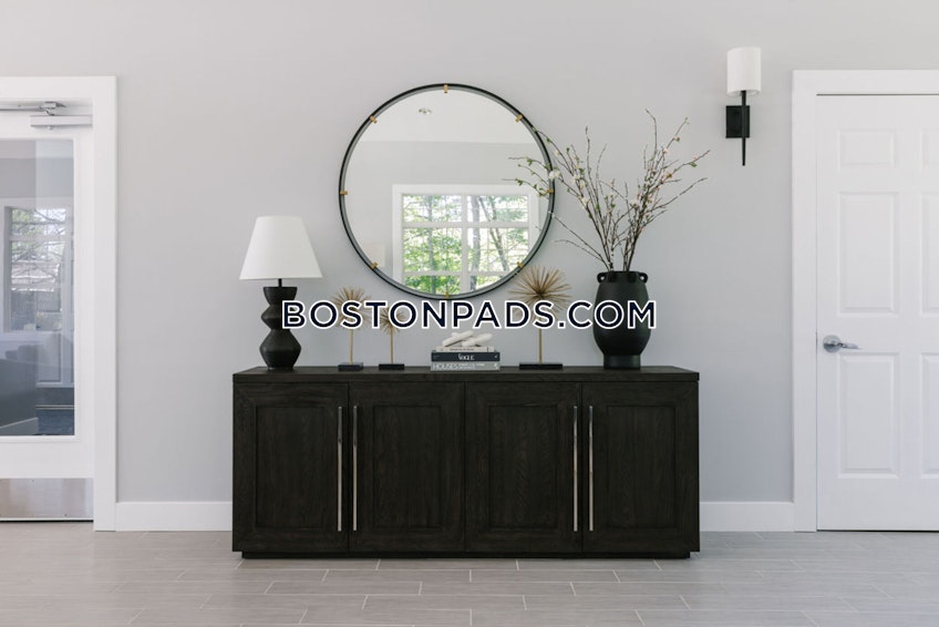 Mansfield - $2,495+ /month