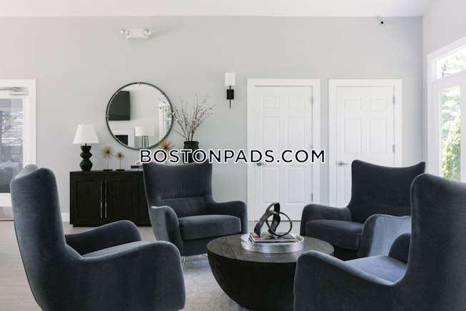 Mansfield - $3,250+ /mo