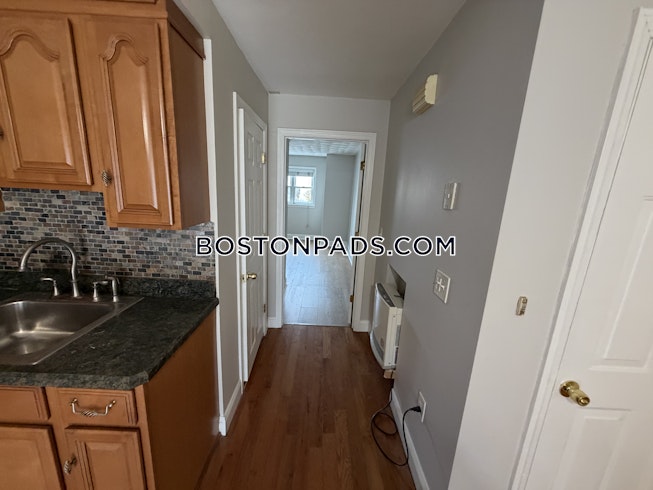 Boston - $2,050+ /mo