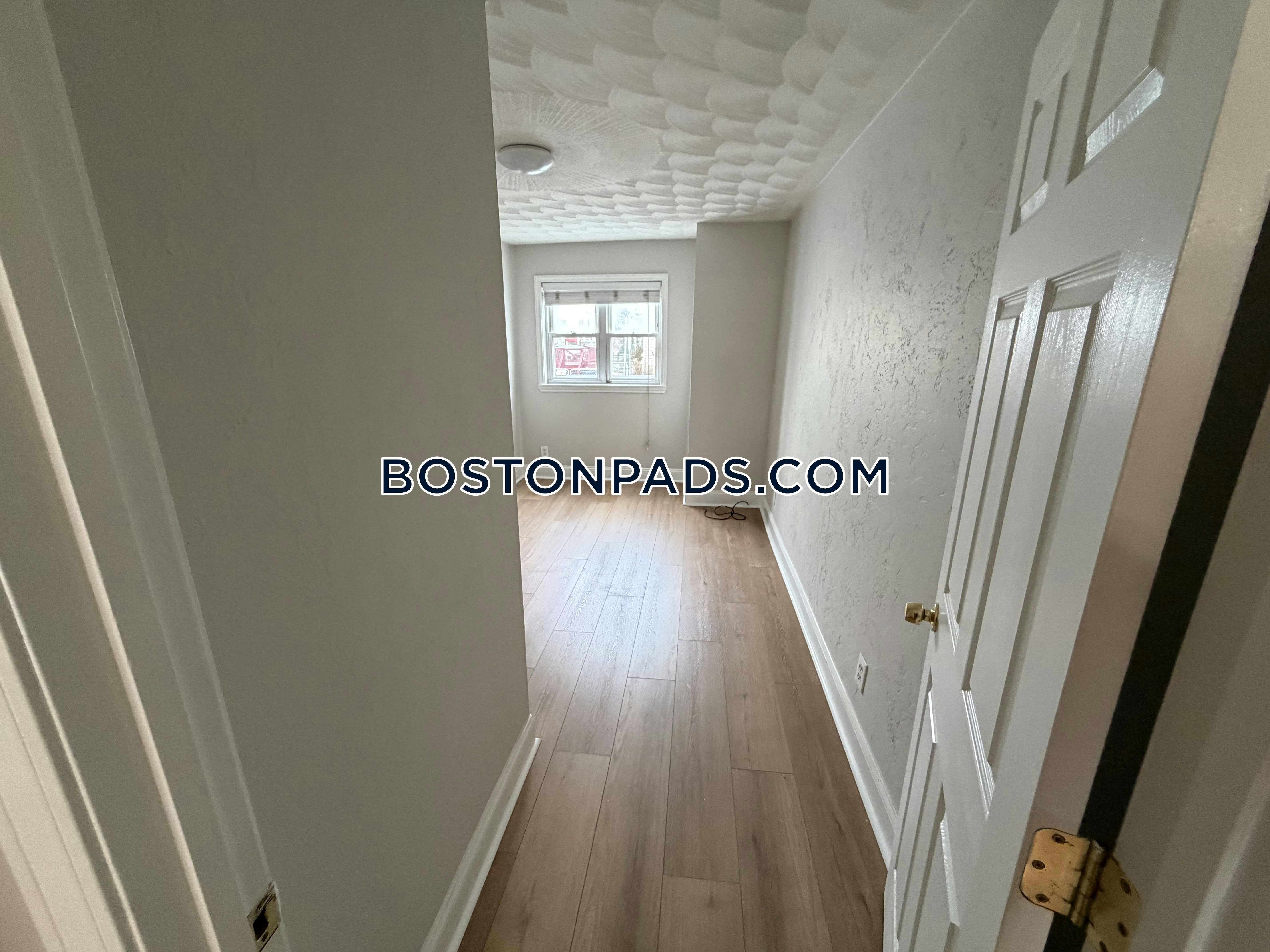Boston - $2,050