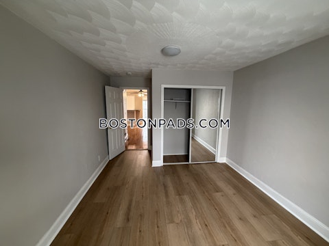 Bennington St. Boston photo 10