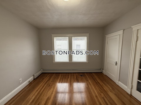 Estes St. Lynn photo 5