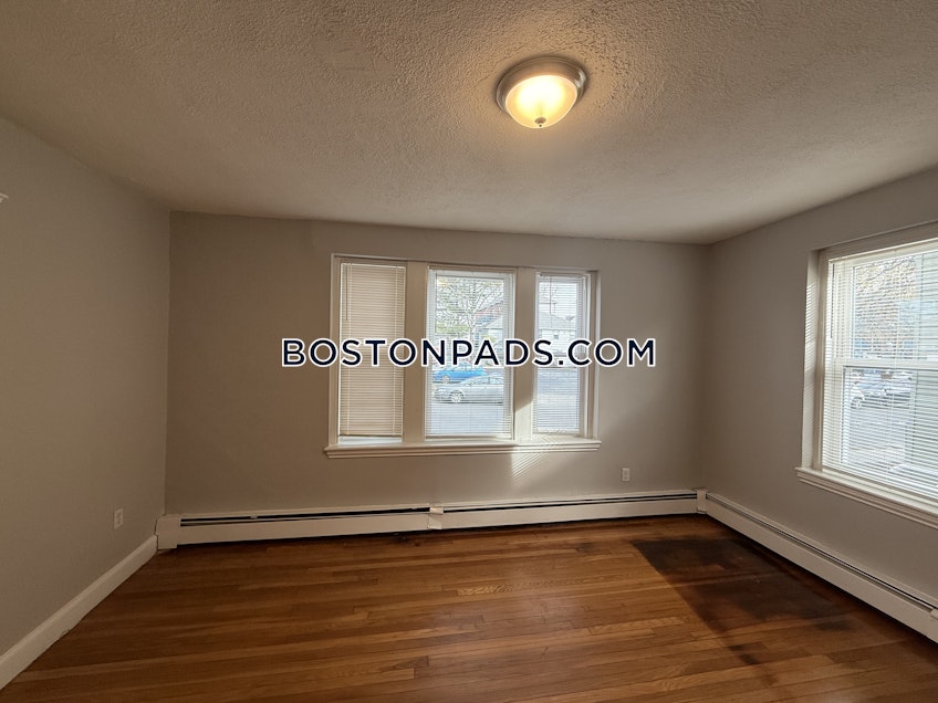 Lynn - $1,750+ /month