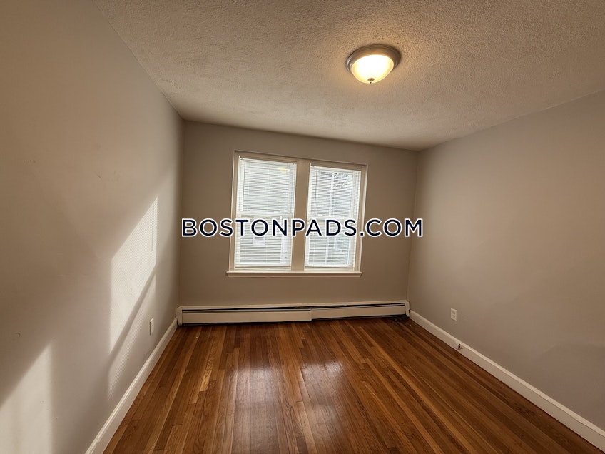 Lynn - $1,750+ /month