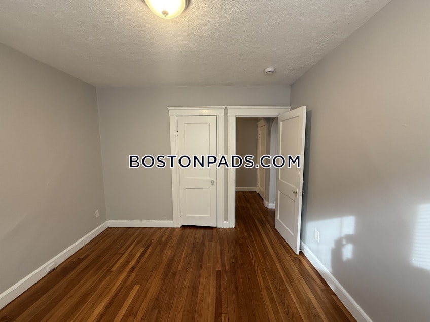Lynn - $1,750+ /month