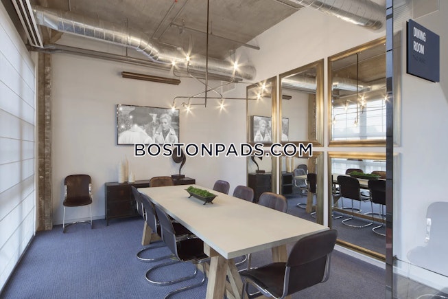 Everett - $3,749+ /mo