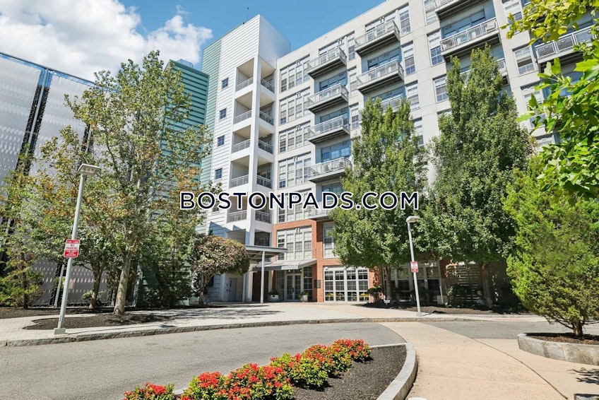 Everett - $2,695+ /month