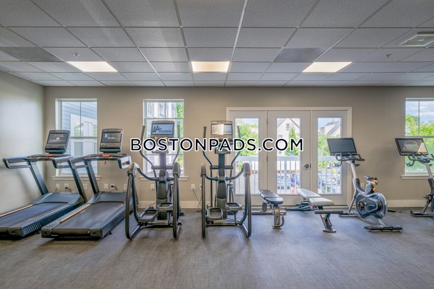 Everett - $2,500+ /month