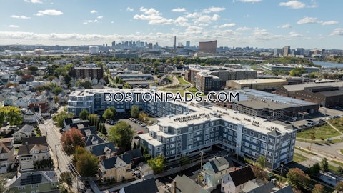 Valley St. Everett photo 17