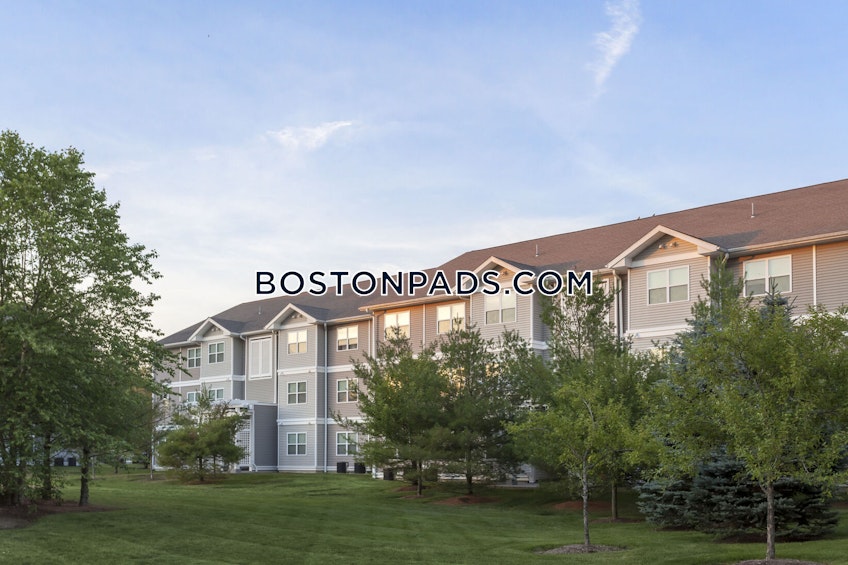 Stoughton - $3,325+ /month