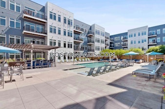 Rivers Edge Dr. Medford