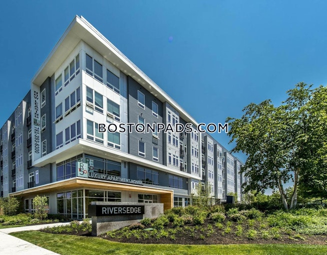 Medford - $4,724+ /mo