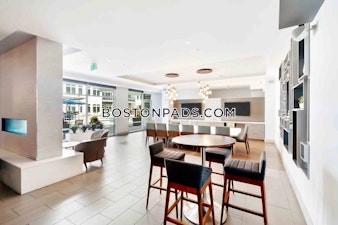 Rivers Edge Dr. Medford