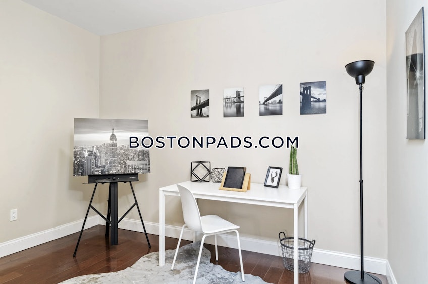 Boston - $3,600+ /month