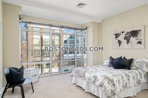 West Broadway Boston photo 31