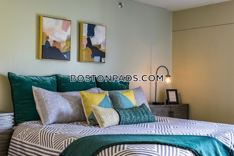 Mystic Valley PKWAY, Medford