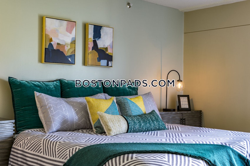 Medford - $2,840+ /month