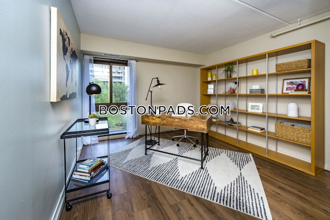 Medford - $2,345+ /mo