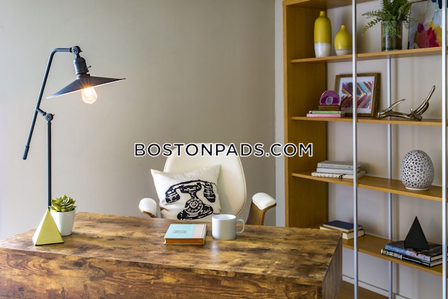 Medford - $3,290+ /mo