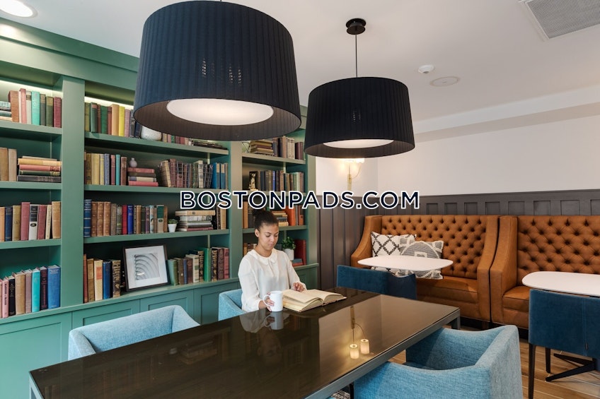 Newton - $8,656+ /month