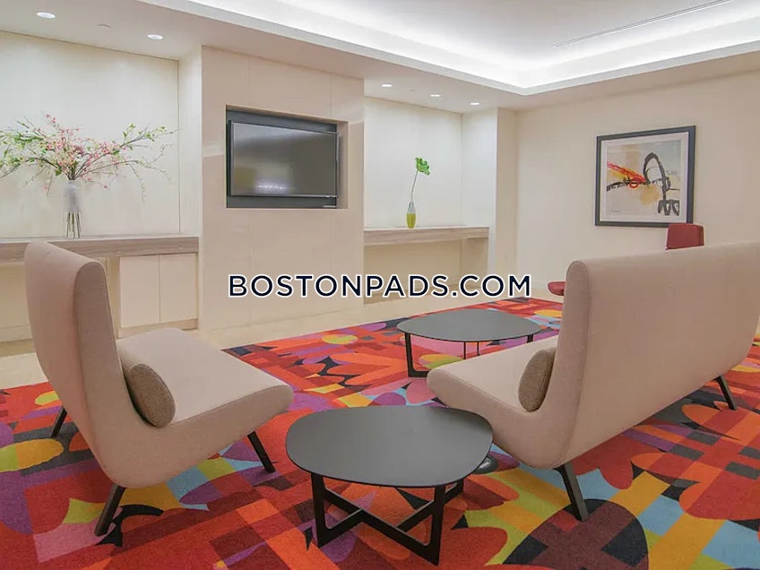 Boston - $4,400+ /month