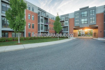 Maxwell's Green Somerville