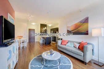 Maxwell's Green Somerville