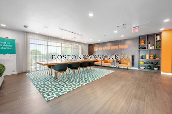 Maxwell's Green Somerville