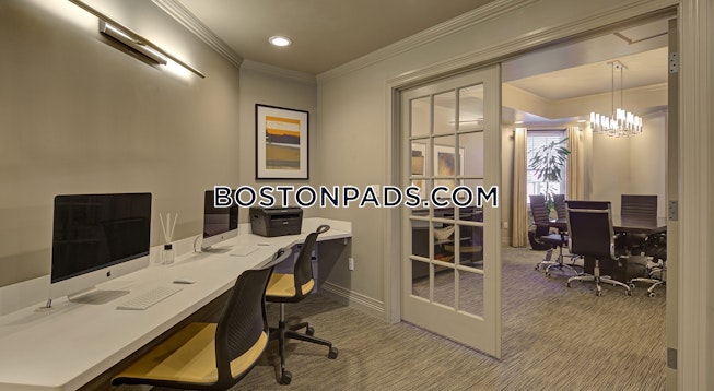 Woburn - $3,405+ /mo