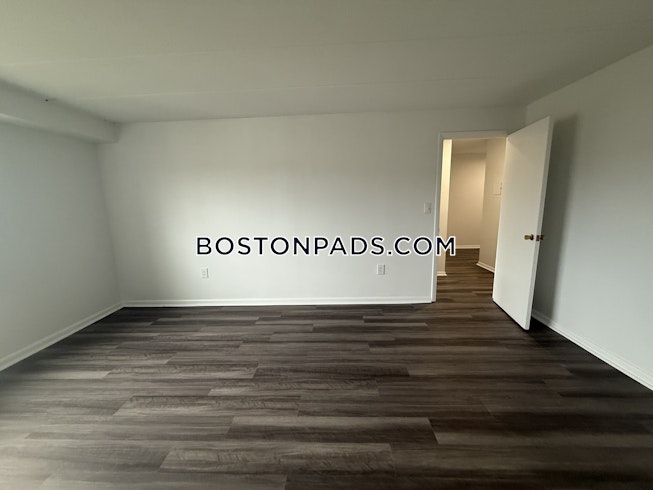 Belmont - $3,000+ /mo