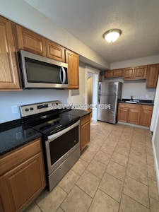 Lynn Studio 1 baths in LYNN - $1,650 No Fee