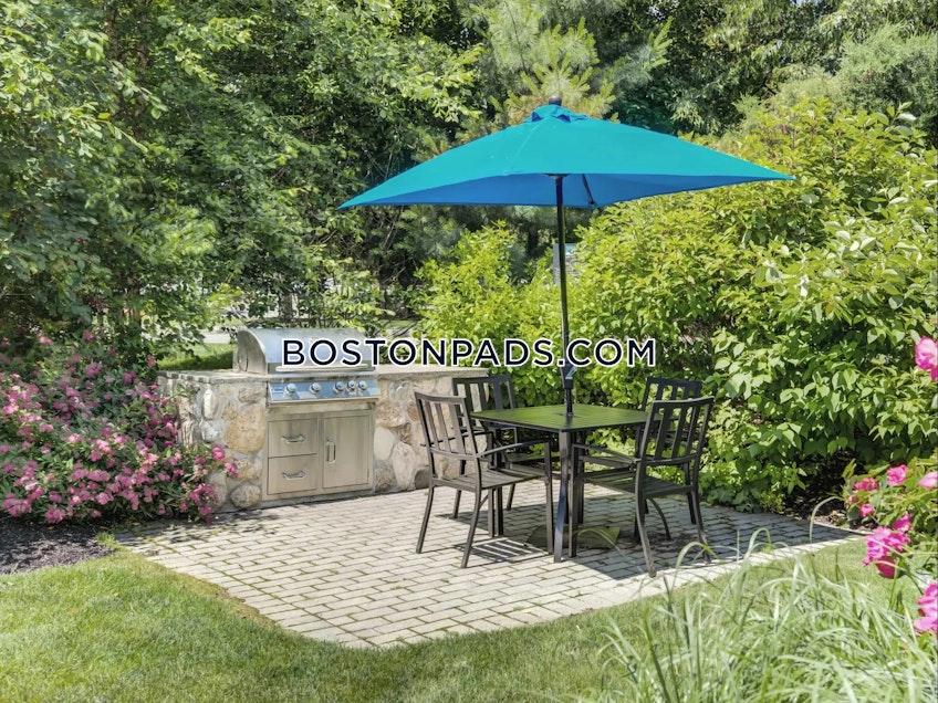 Quincy - $3,299+ /month