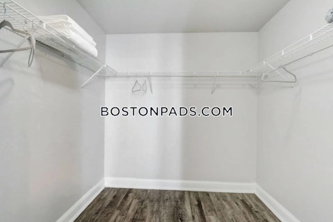 Seaport Dr Quincy photo 24