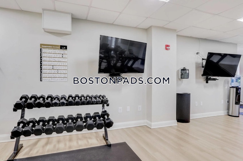 Quincy - $2,999+ /month