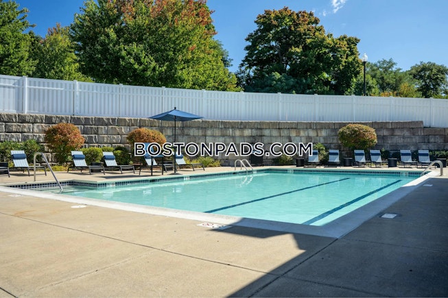 Methuen - $2,399+ /mo