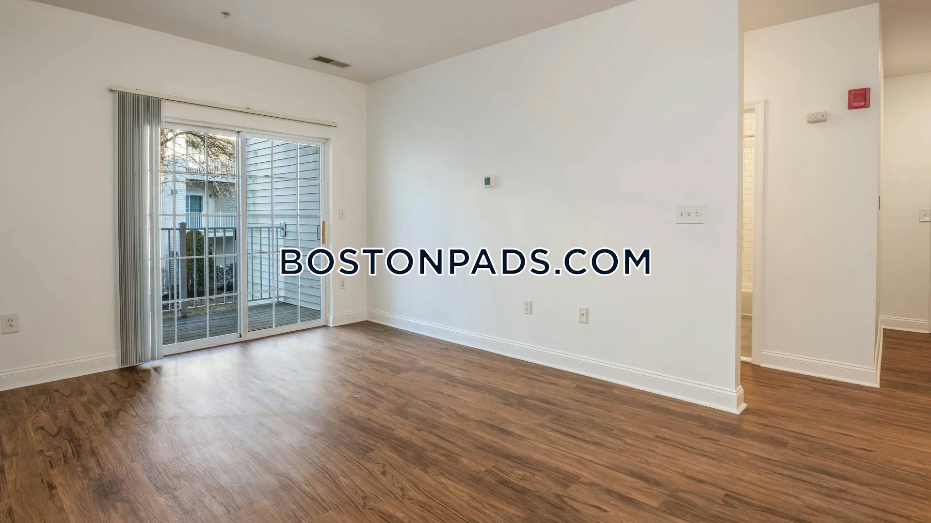 Littles Brook Ct Burlington