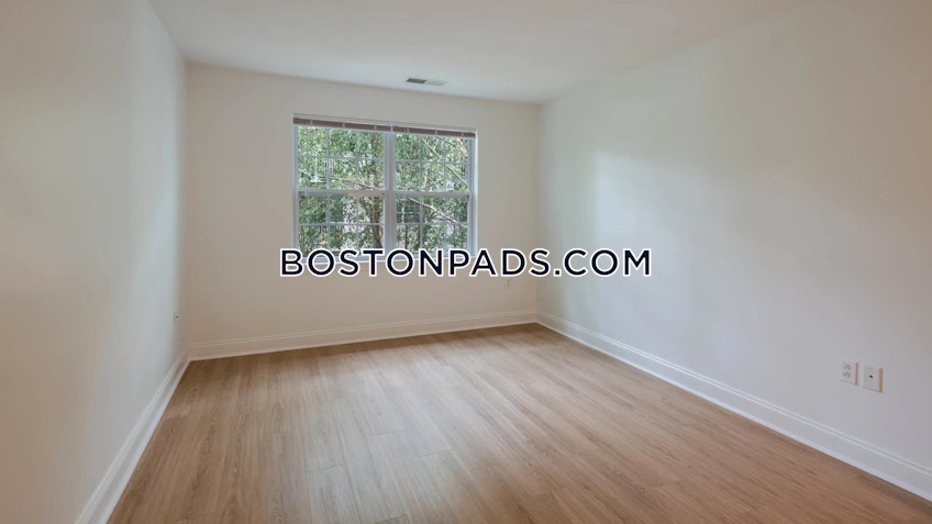 Burlington - $3,025+ /month