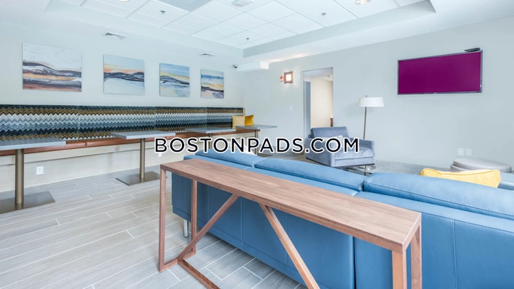 Littles Brook Ct, Burlington