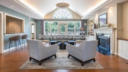 Littles Brook Ct Burlington