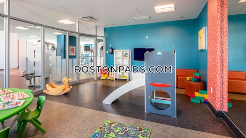 Third St. Cambridge photo 27