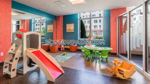 Third St. Cambridge photo 25