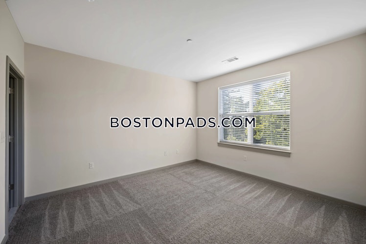 Audubon Rd., Wakefield